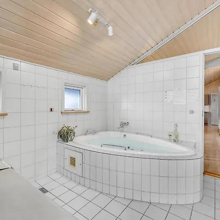 Baunebjergvej Hvide Sande Vi *