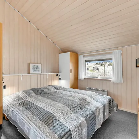 3 Bedroom Lovely In Hvide Sande *